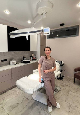 Операційна лампа Apollon 970 встановлена в косметологічній клініці Body Point